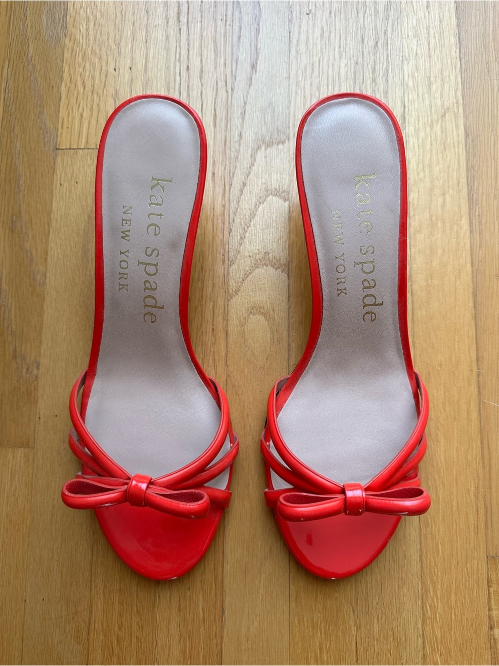 Kate Spade Swing Red Leather Bow Kitten Heel Mules 9B NWOT
